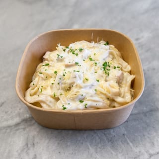 Classic Chicken Alfredo