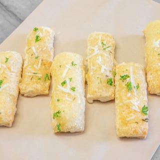 Garlic Breadsticks